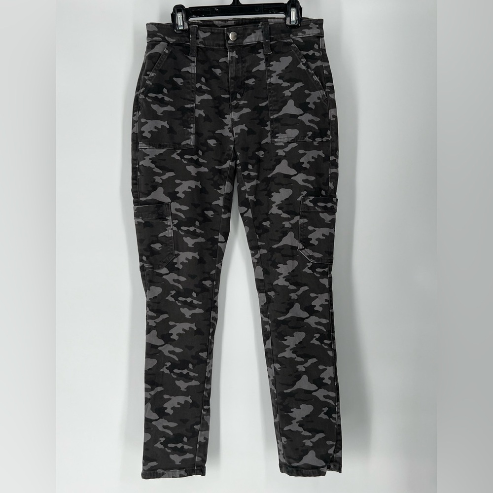 BANANA‎ REPUBLIC SLOAN UTILITY OLIVE CAMO  PANTS